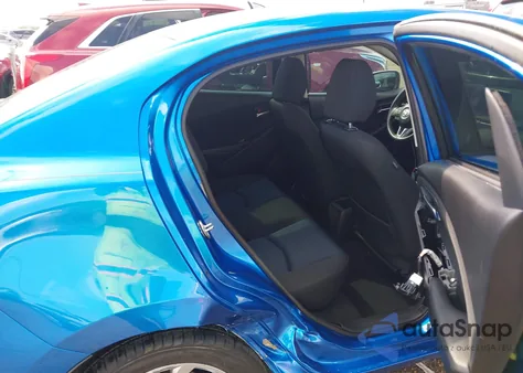 2018 Toyota Yaris Ia z USA, uszkodzony, nr VIN 3MYDLBYV5JY313817